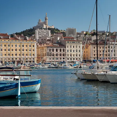 Escale Oceania Vieux Port Marseille