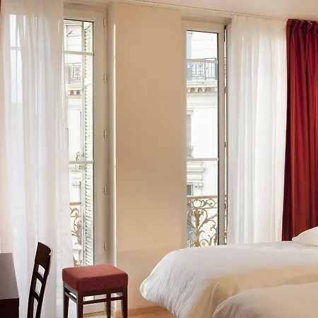 Escale Oceania Vieux Port Hotell 3*