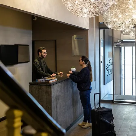 Hotel Escale Oceania Vieux Port 3*