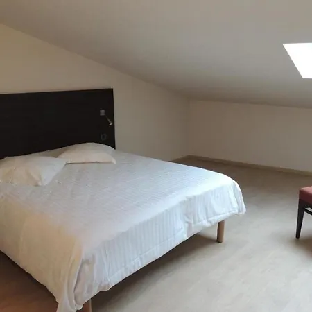Hotel Escale Oceania Vieux Port 3*